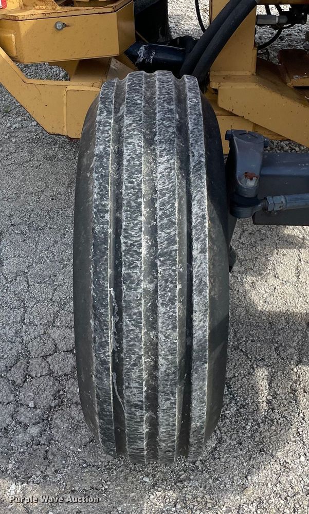 image for item OG9959 Kubota M9540 tractor