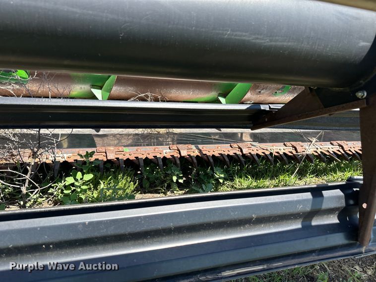 image for item OI9118 John Deere 930R rigid head