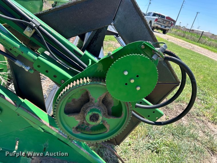 image for item OI9118 John Deere 930R rigid head