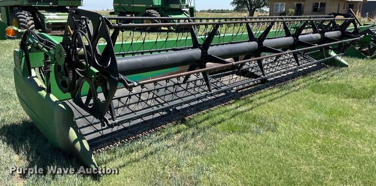 image for item OI9119 John Deere 925D flex draper head