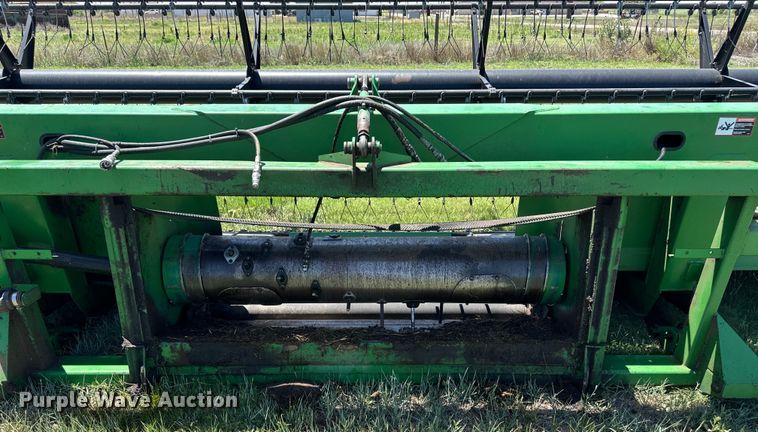 image for item OI9119 John Deere 925D flex draper head