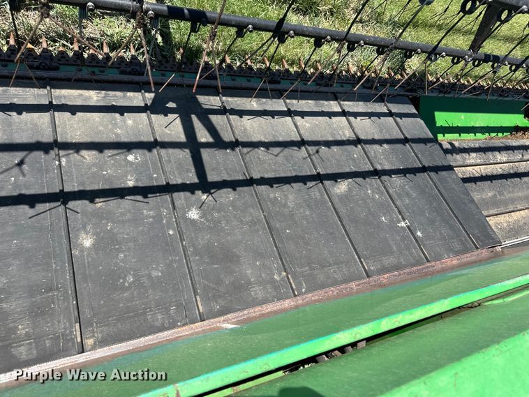 image for item OI9119 John Deere 925D flex draper head