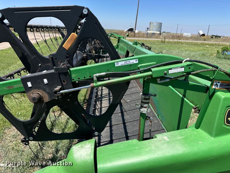 image for item OI9119 John Deere 925D flex draper head