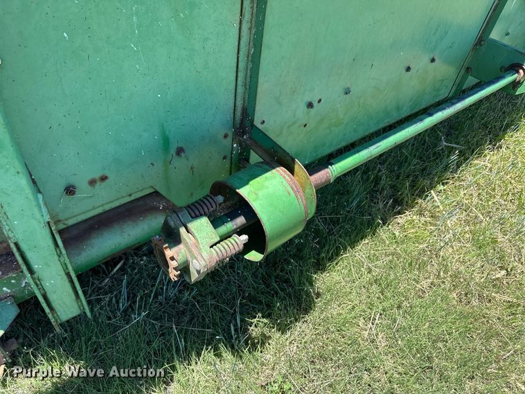 image for item OI9120 John Deere 224 rigid head