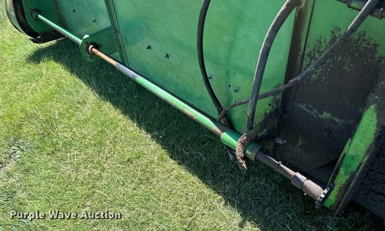 image for item OI9120 John Deere 224 rigid head