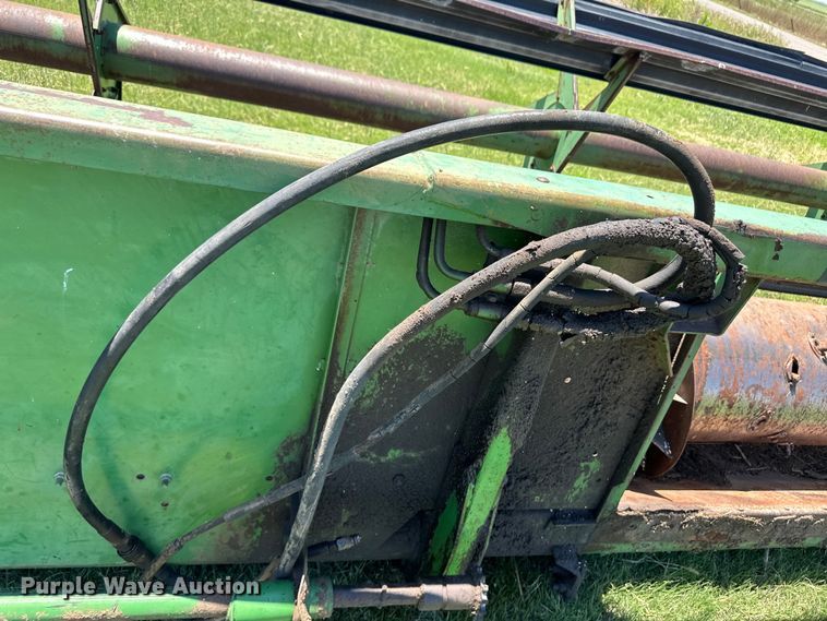 image for item OI9120 John Deere 224 rigid head