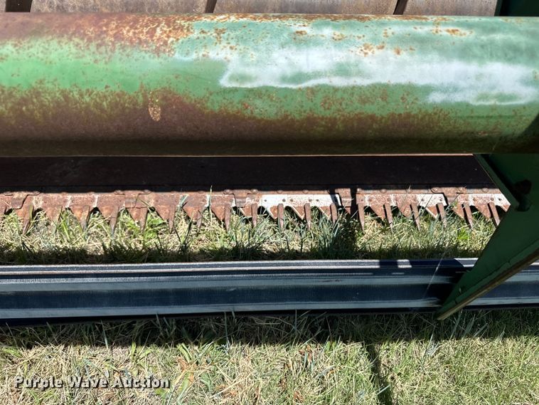 image for item OI9120 John Deere 224 rigid head