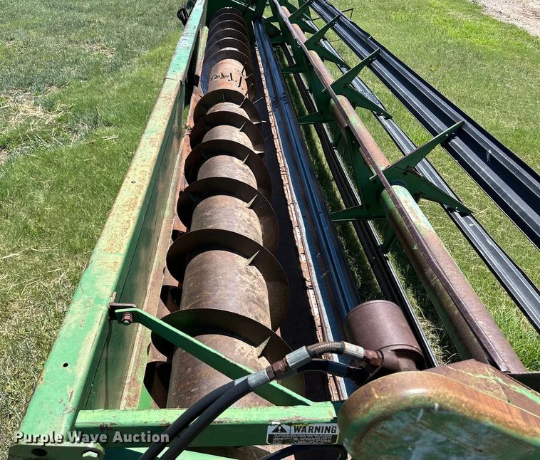 image for item OI9120 John Deere 224 rigid head