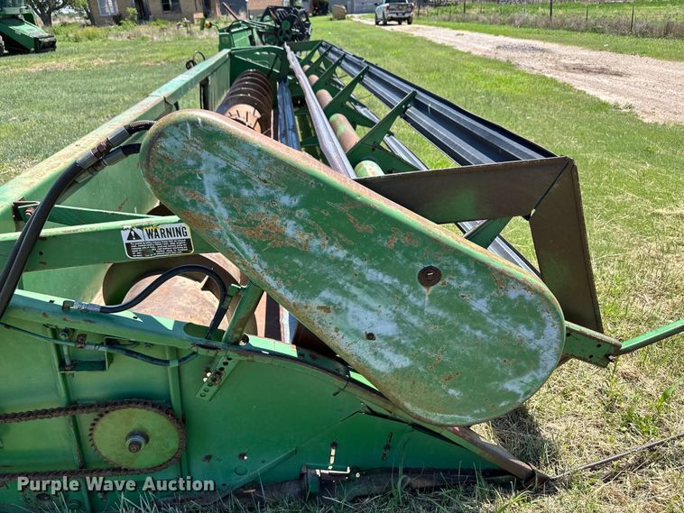 image for item OI9120 John Deere 224 rigid head