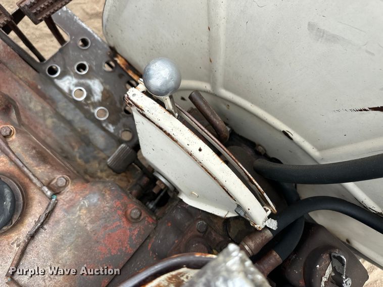 image for item OI9158 1966 David Brown 990A tractor