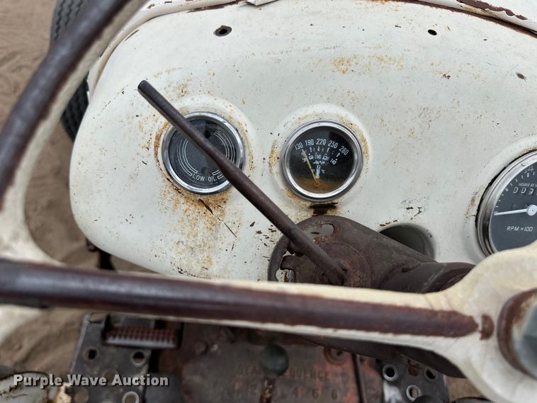 image for item OI9158 1966 David Brown 990A tractor