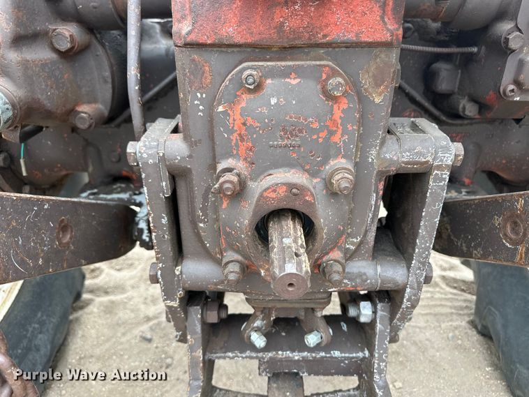 image for item OI9158 1966 David Brown 990A tractor