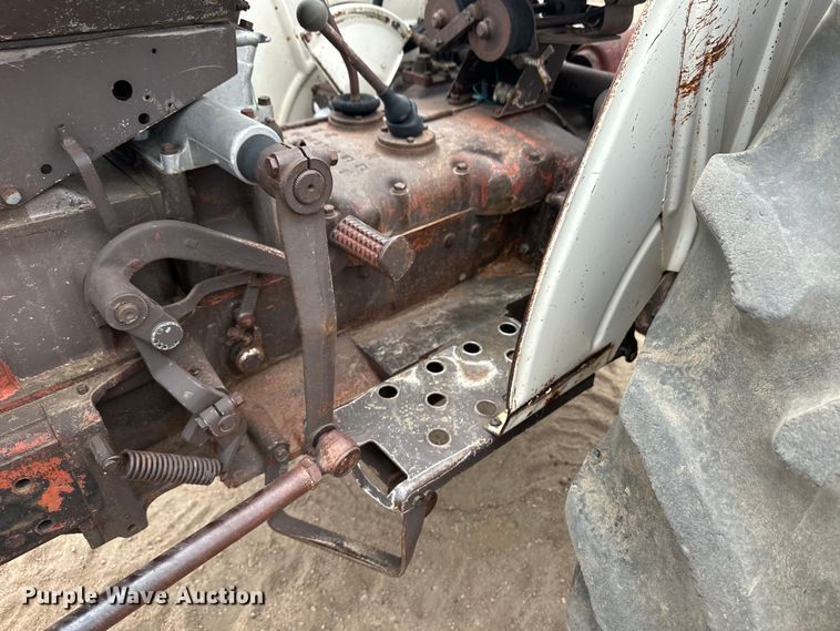 image for item OI9158 1966 David Brown 990A tractor