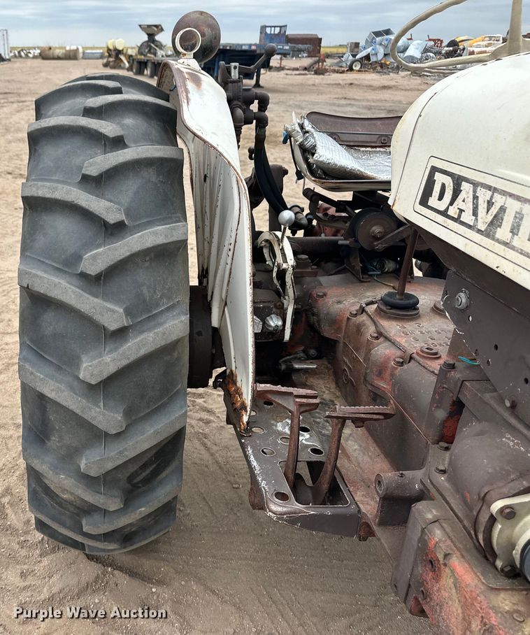 image for item OI9158 1966 David Brown 990A tractor