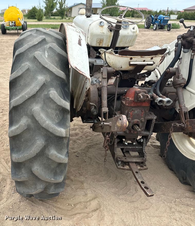 image for item OI9158 1966 David Brown 990A tractor
