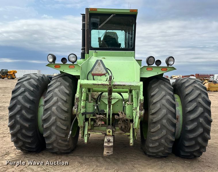 image for item OI9166 1983 Steiger Bearcat ST225 4WD tractor