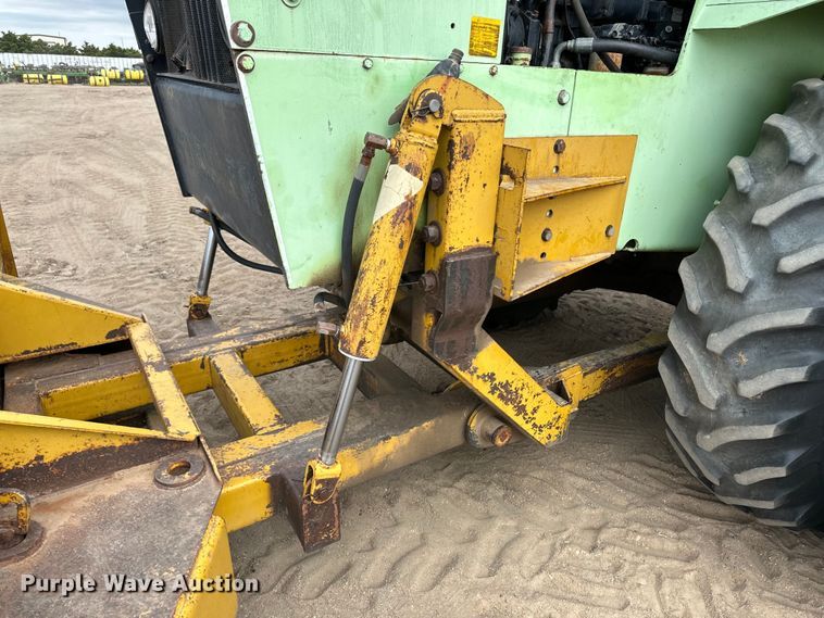 image for item OI9166 1983 Steiger Bearcat ST225 4WD tractor