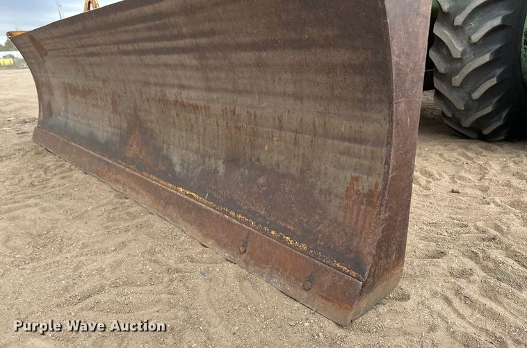 image for item OI9166 1983 Steiger Bearcat ST225 4WD tractor