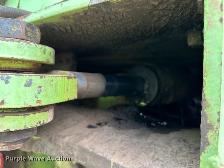 image for item OI9166 1983 Steiger Bearcat ST225 4WD tractor