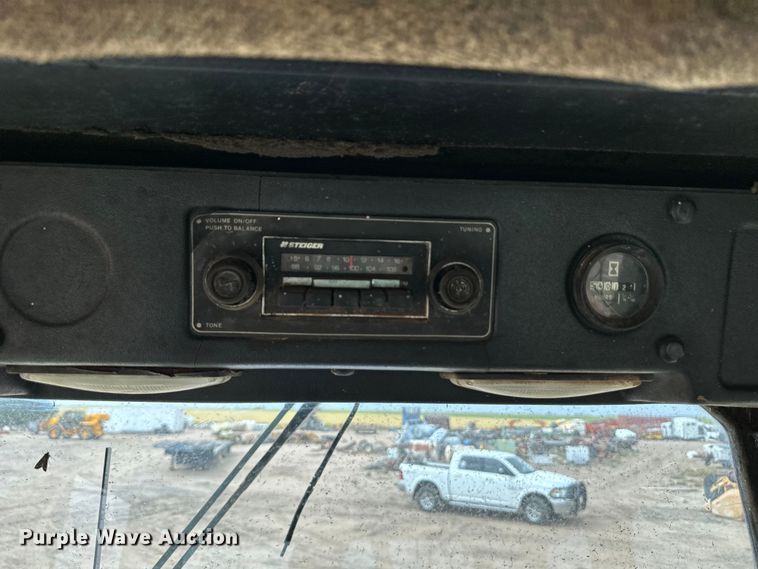 image for item OI9166 1983 Steiger Bearcat ST225 4WD tractor