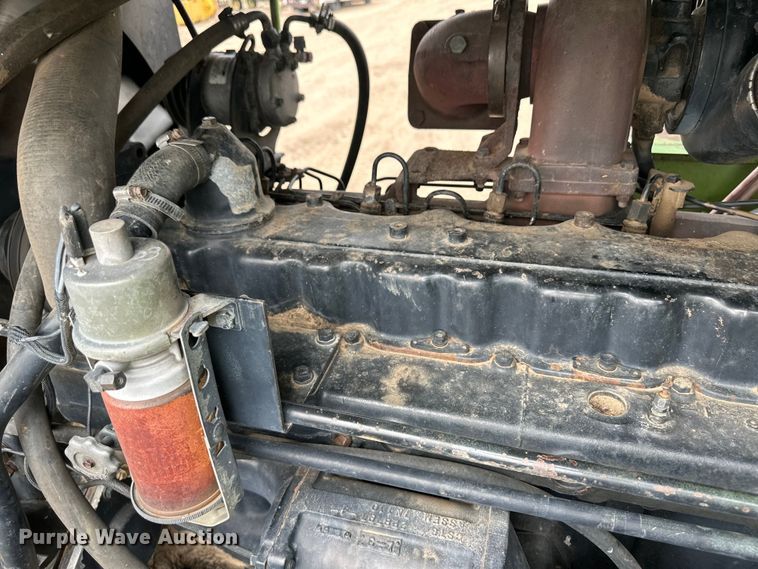 image for item OI9166 1983 Steiger Bearcat ST225 4WD tractor