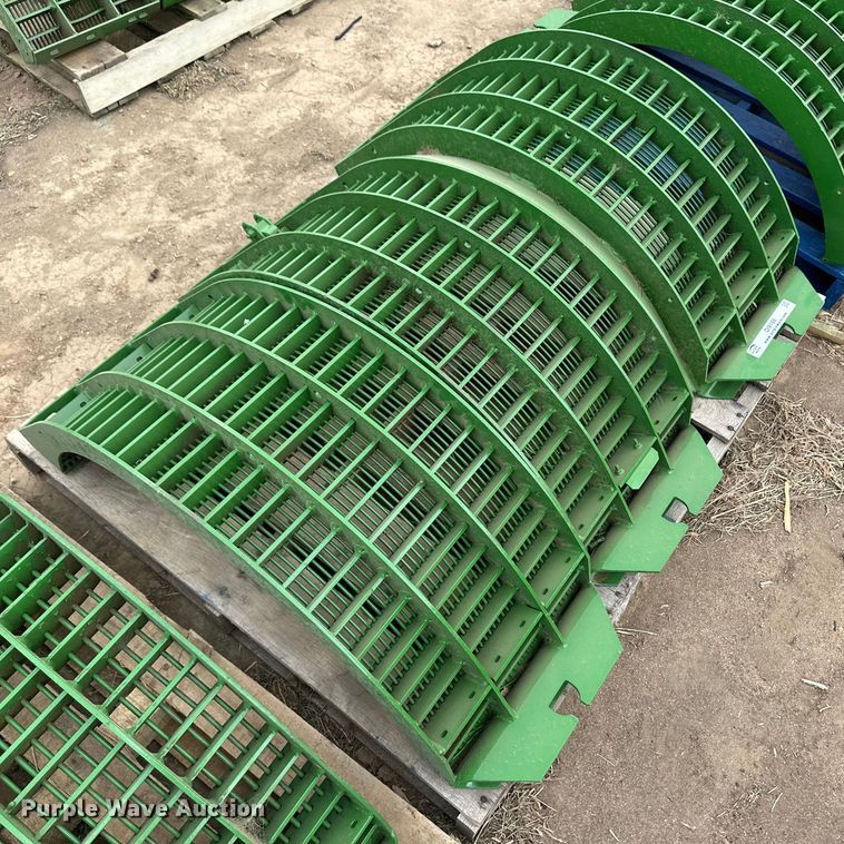image for item OI9168 John Deere small grain concaves 