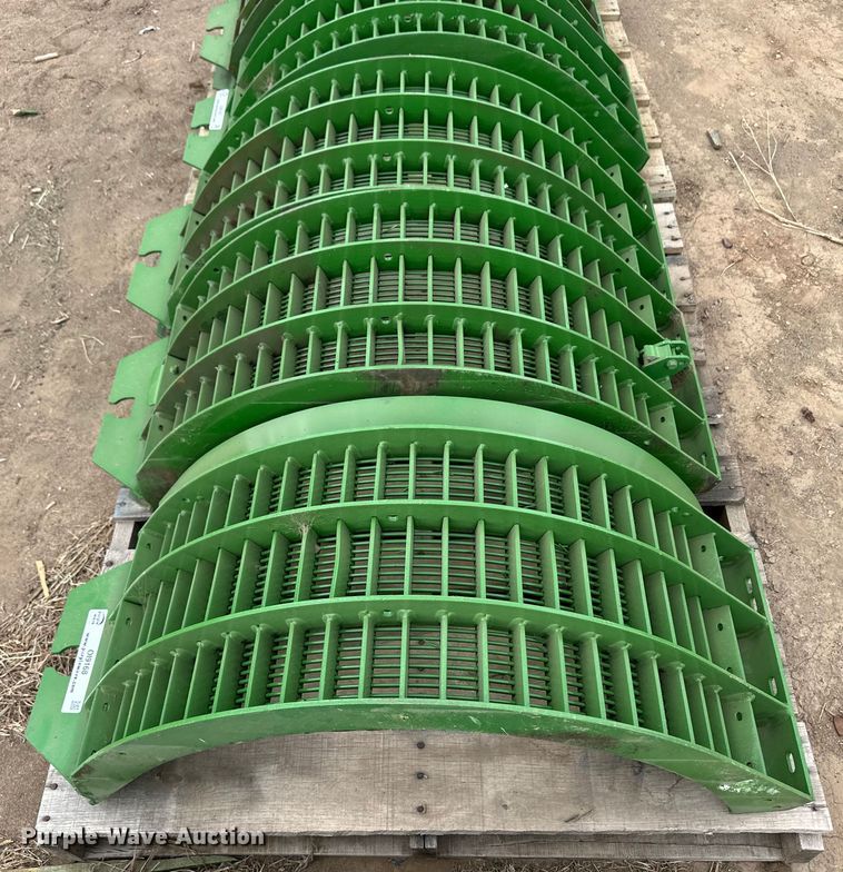 image for item OI9168 John Deere small grain concaves 