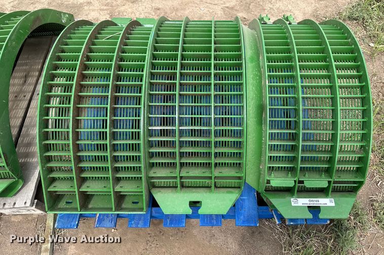 image for item OI9169 John Deere small grain concaves 