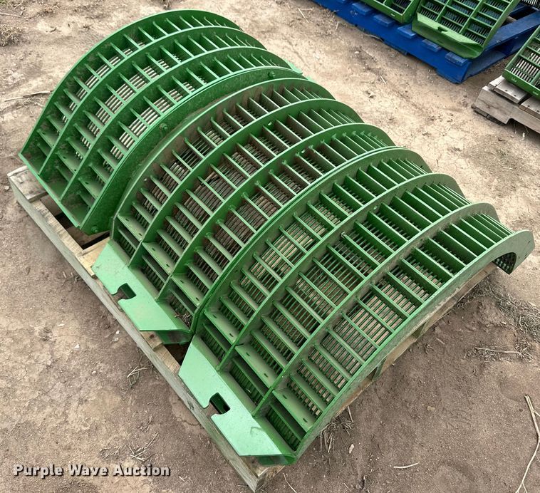image for item OI9170 John Deere small grain concaves 