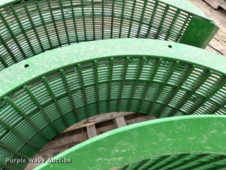 image for item OI9171 John Deere small grain concaves