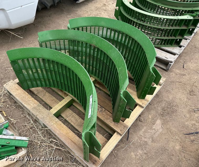 image for item OI9173 (3) John Deere concave front sections