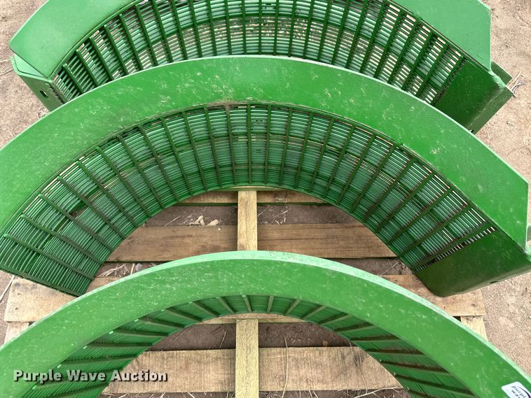 image for item OI9173 (3) John Deere concave front sections
