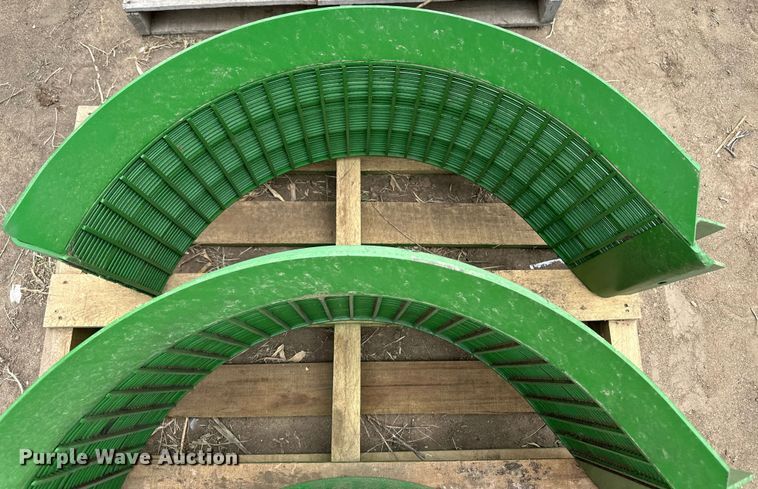 image for item OI9173 (3) John Deere concave front sections