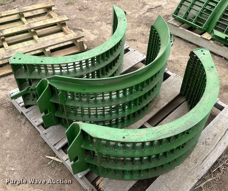 image for item OI9174 John Deere large grain concaves