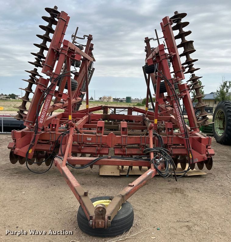 image for item OI9175 Sunflower 6430-31 mulch finisher