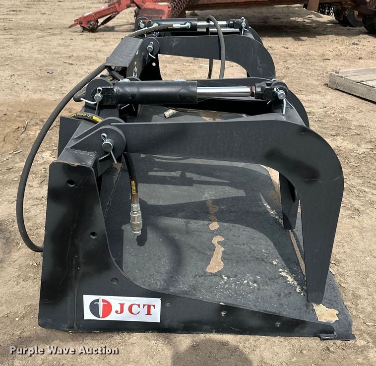 image for item OI9176 JCT skid steer grapple bucket