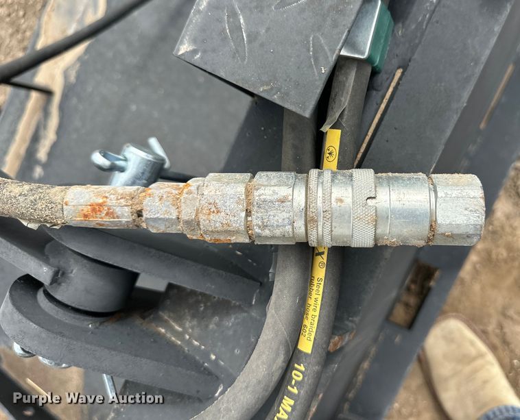 image for item OI9176 JCT skid steer grapple bucket