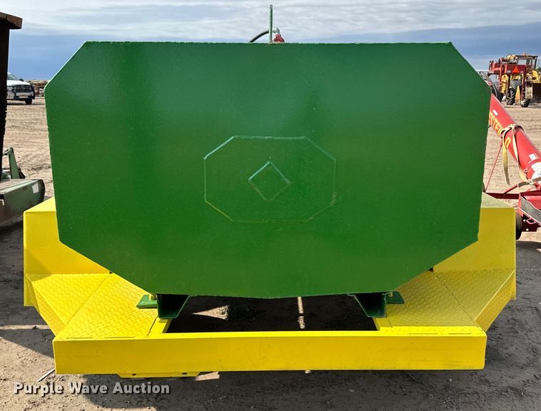 image for item OI9181 Shop built fuel trailer