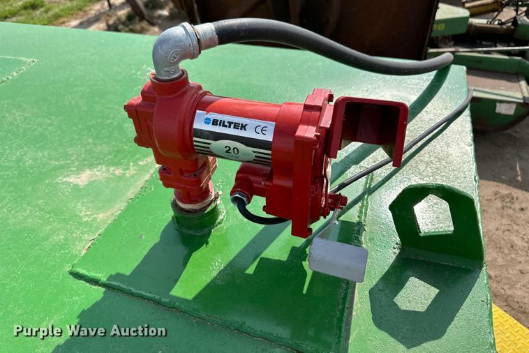 image for item OI9181 Shop built fuel trailer