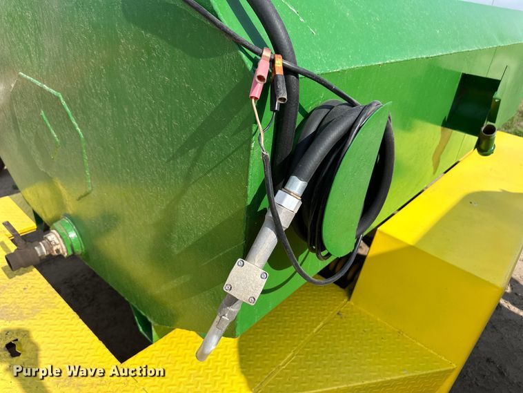 image for item OI9181 Shop built fuel trailer