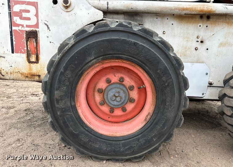 image for item OI9187 1997 Bobcat 863 skid steer loader