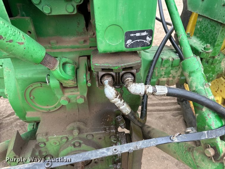 image for item OI9188 1963 John Deere 4010 tractor