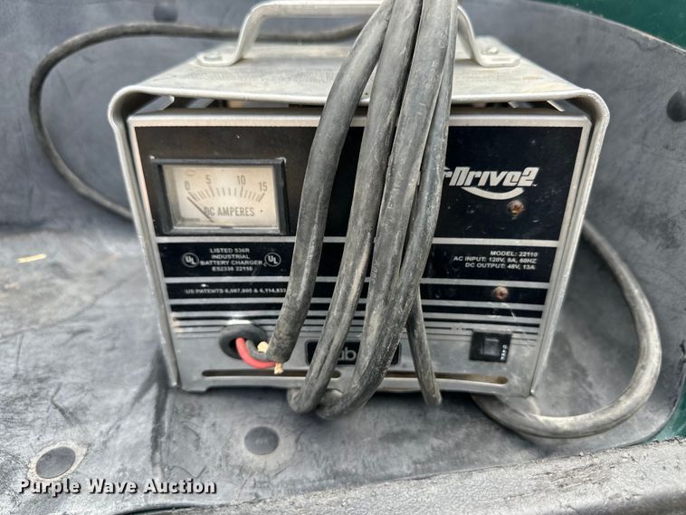 image for item OI9196 2002 Club Car DS Golf golf cart