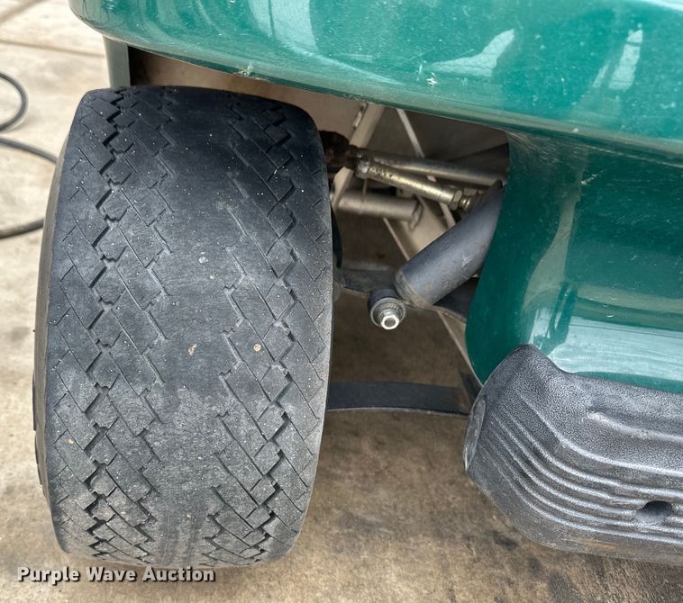 image for item OI9196 2002 Club Car DS Golf golf cart