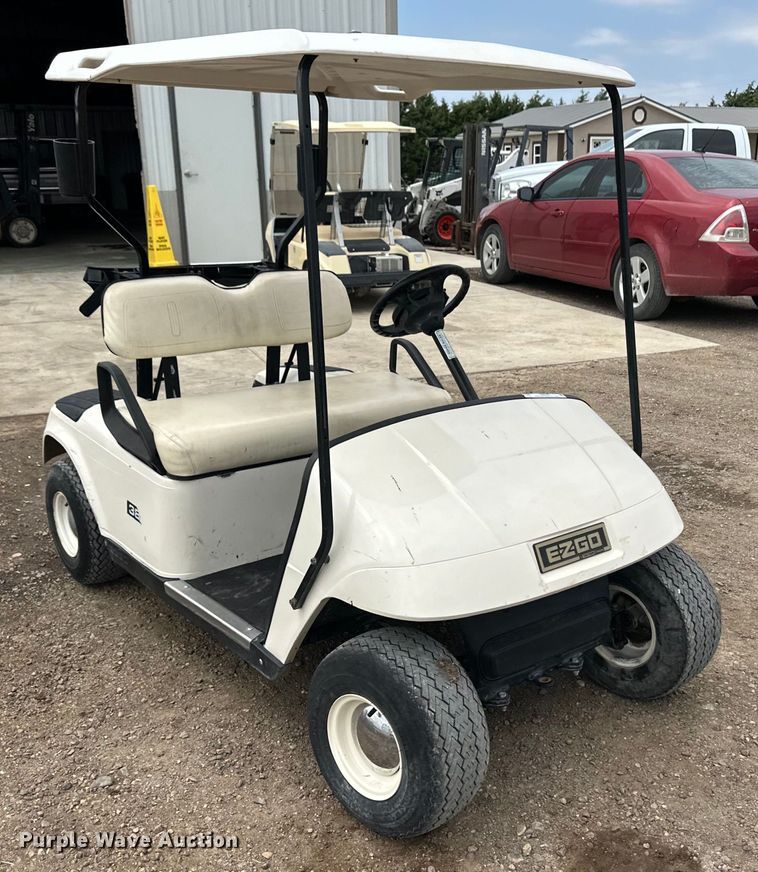 image for item OI9197 EZ-GO golf cart