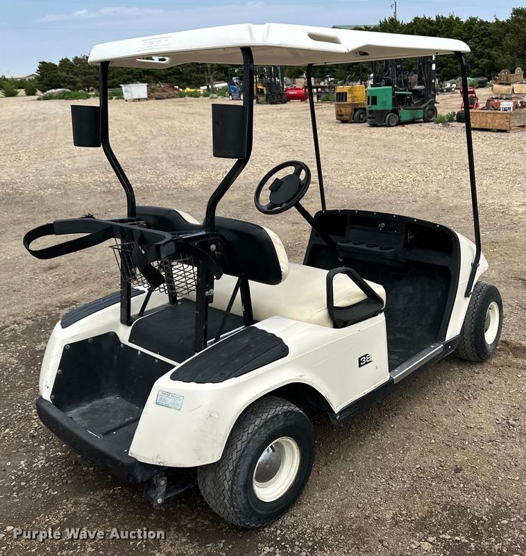 image for item OI9197 EZ-GO golf cart