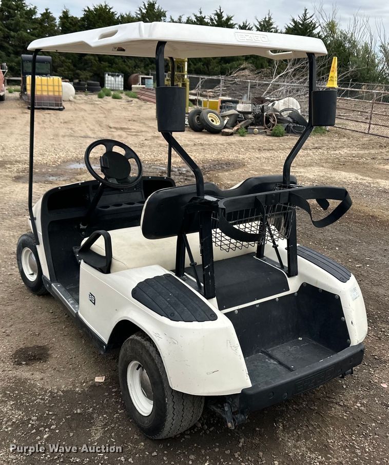 image for item OI9197 EZ-GO golf cart