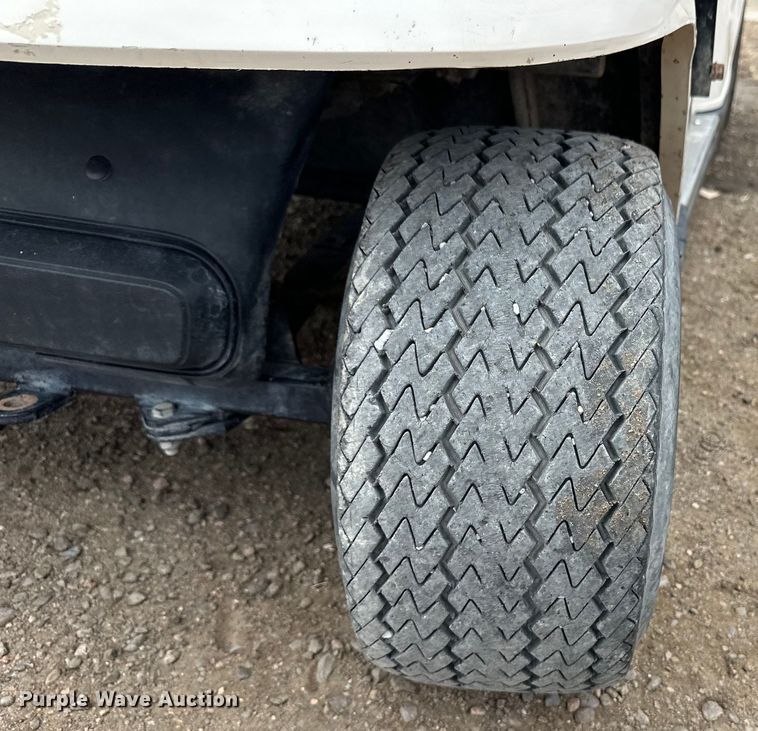 image for item OI9197 EZ-GO golf cart