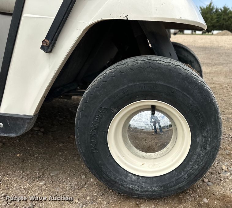 image for item OI9197 EZ-GO golf cart