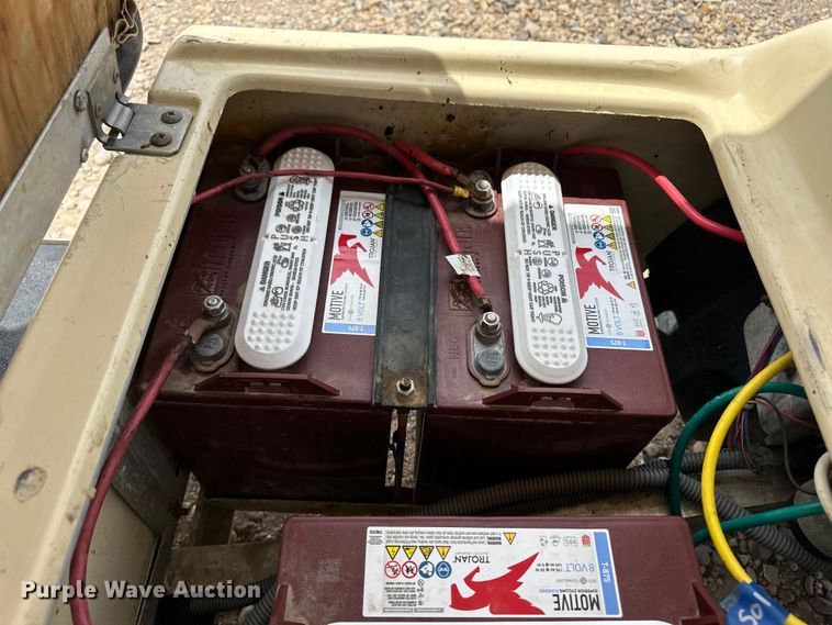 image for item OI9198 1997 Club Car DS golf cart